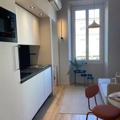 Appartement 2 pièces 215000 €
