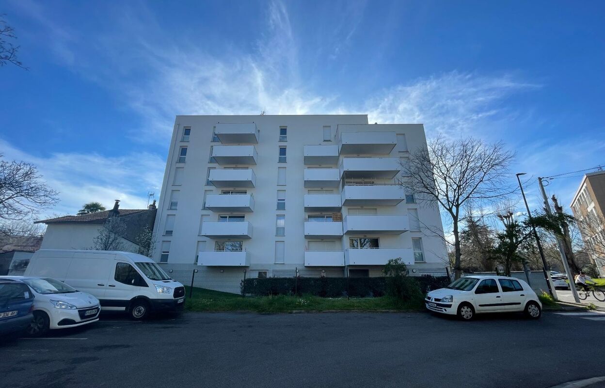 appartement 3 pièces 61 m2 à louer à Toulouse (31500)