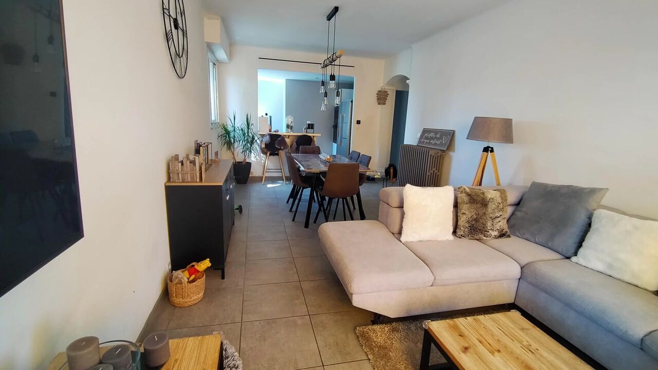 appartement 3 pièces 69 m2 à Le Cannet (06110)