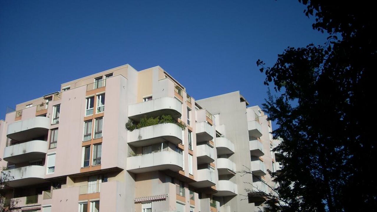 appartement 3 pièces 68 m2 à louer à Échirolles (38130)