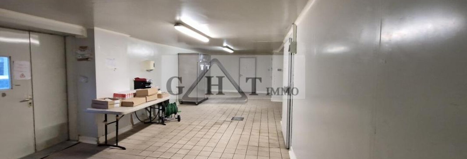 Local industriel  1700 m² à louer à Garges-lès-Gonesse (95140)