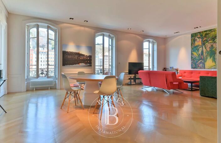 Lyon 2 - Quais de Saône - Appartement avec vue de 214,70 m² - 3 Chambres - 1 Bureau — photo 3