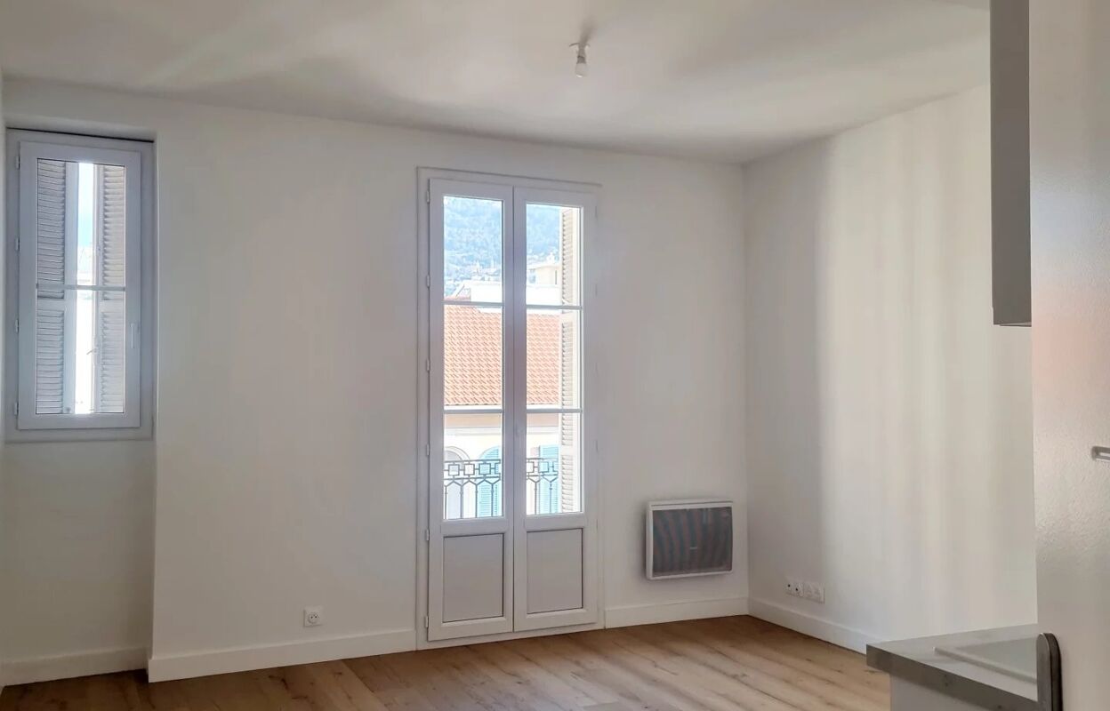 appartement 2 pièces 31 m2 à vendre à Nice (06000)