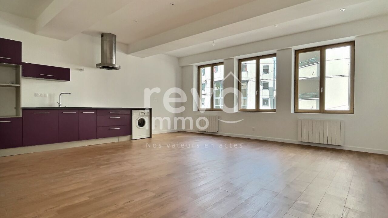 appartement 2 pièces 61 m2 à vendre à Lyon 4 (69004)