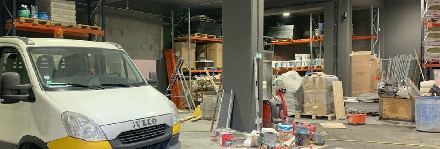 Commerce  230 m² à louer à Villeurbanne (69100)