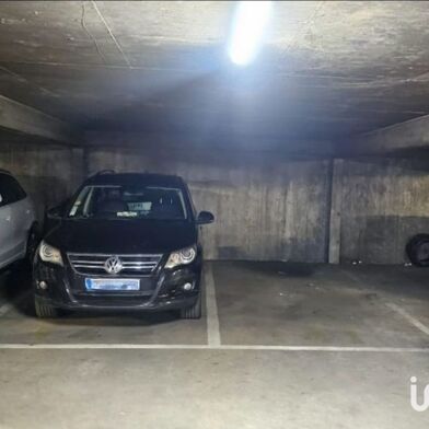 Parking 15 m²