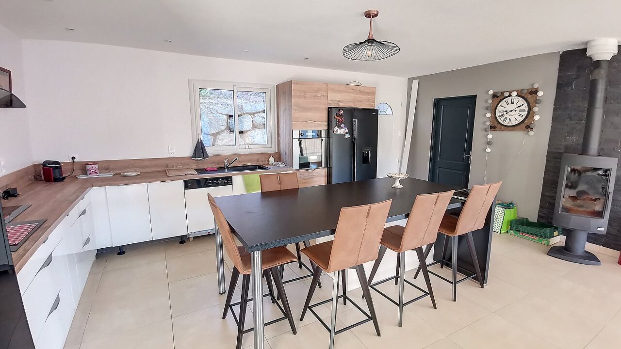 maison 5 pièces 120 m2 à vendre à Bertholène (12310)