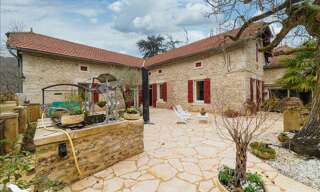 Maison 8 Pièces 235 m² à vendre à Parnac (46140)