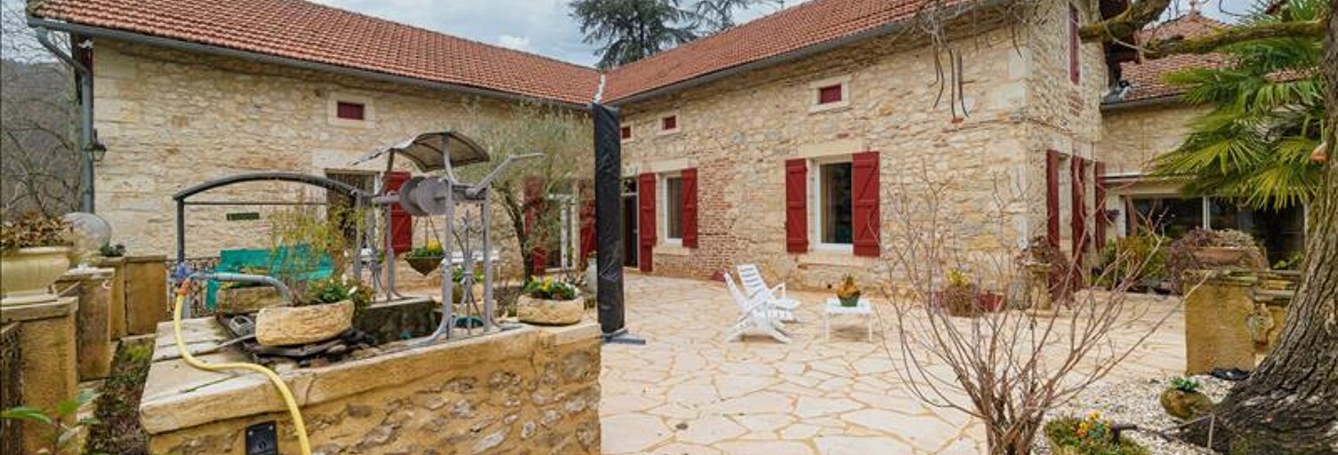 Maison 8 Pièces 235 m² à vendre à Parnac (46140)