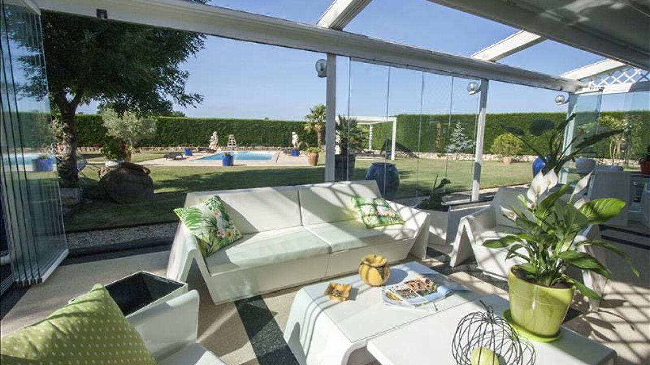 maison 10 pièces 738 m2 à vendre à Castres (81100)