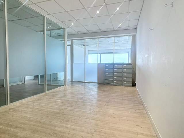 Bureaux à louer — photo du bien