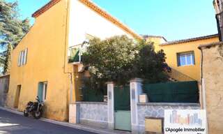 Immeuble  230 m² à vendre à Uzès (30700)