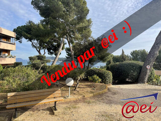 Vaste et agréable studio - très belle résidence avec vue — photo du bien