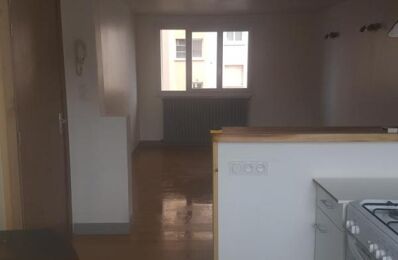 location appartement 580 € CC /mois à proximité de Commelle-Vernay (42120)