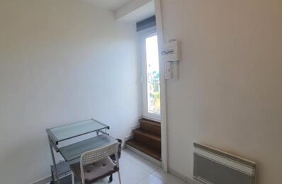 location appartement 560 € CC /mois à proximité de Dugny (93440)