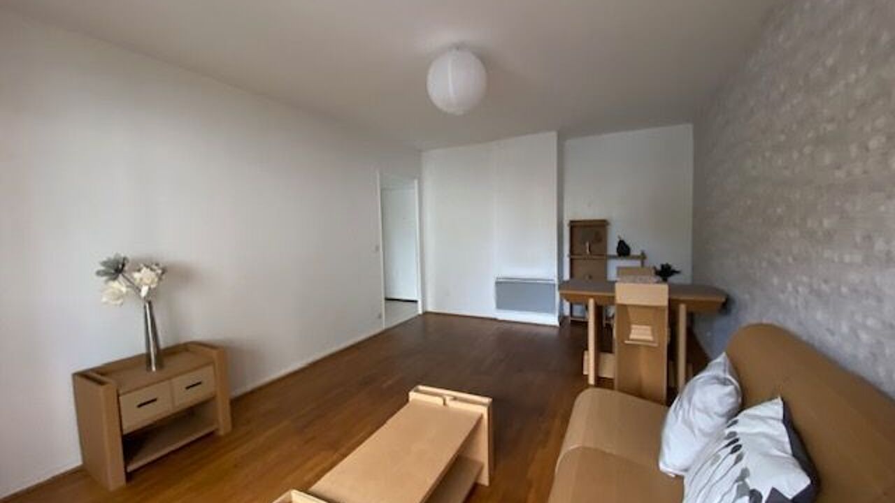 appartement 2 pièces 44 m2 à vendre à Cergy (95000)