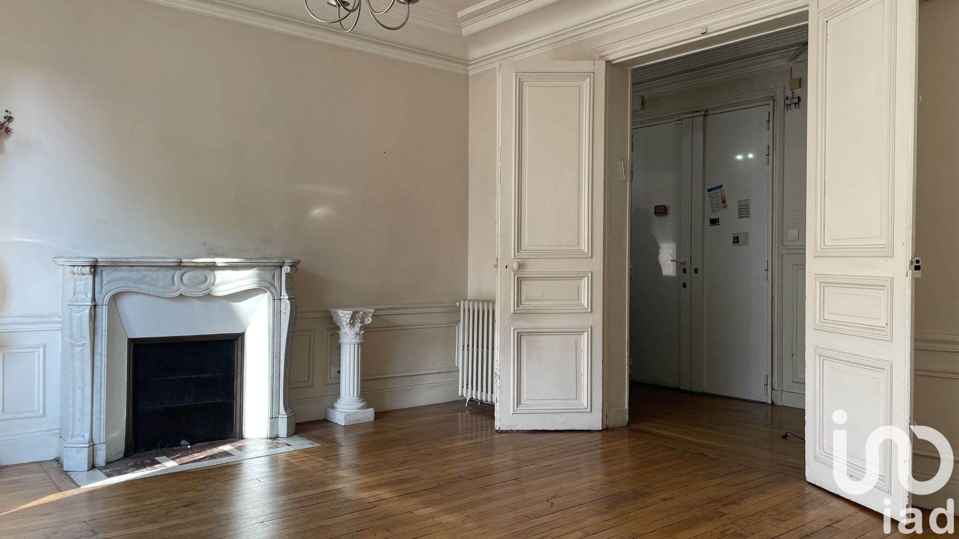 Appartement a louer paris-11e-arrondissement - 4 pièce(s) - 101 m2 - Surfyn