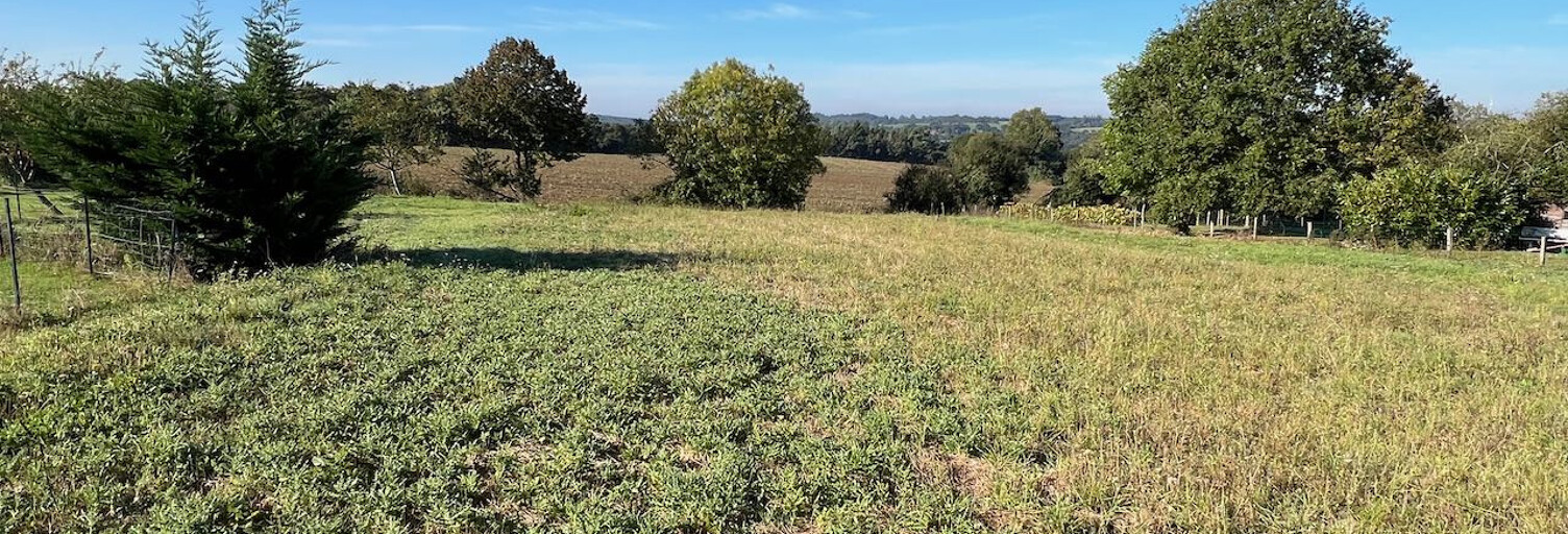 Terrain  1822 m² à vendre à La Réorthe (85210)