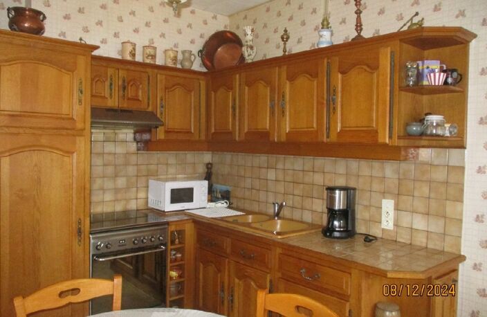 Vente maison 6 pièces 100 m² Bort-les-Orgues (19110) — photo 2