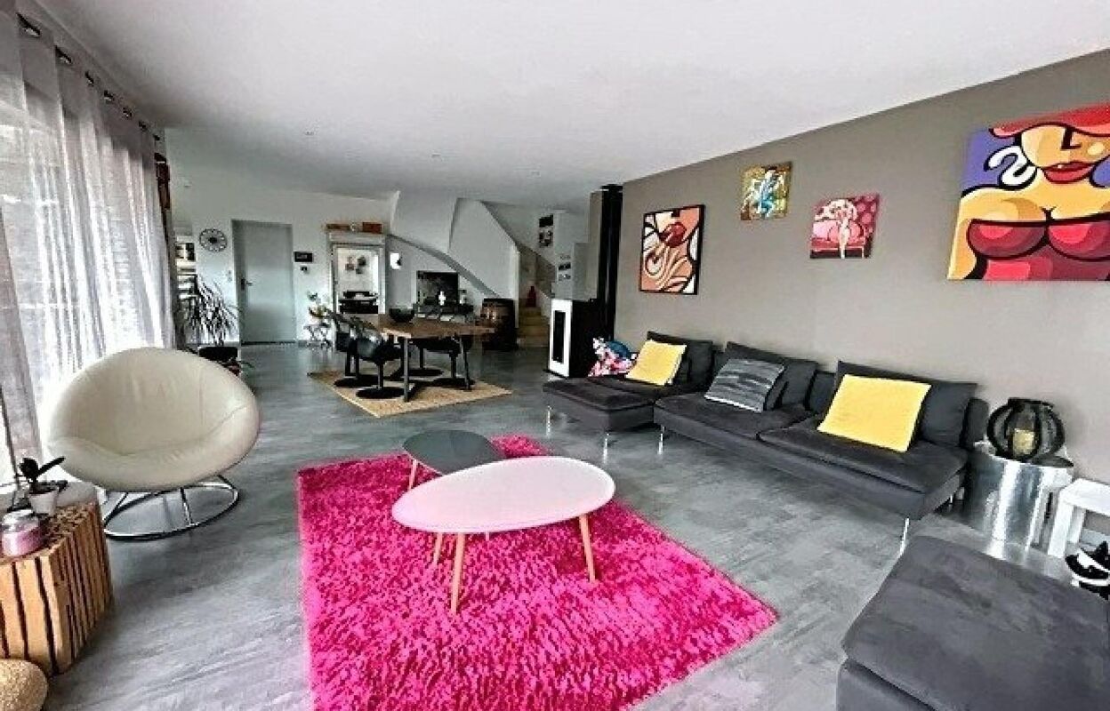 maison 5 pièces 159 m2 à vendre à Martillac (33650)