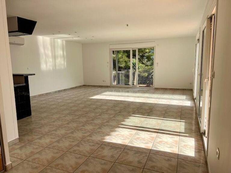 Villa avec parcelle constructible — photo 1