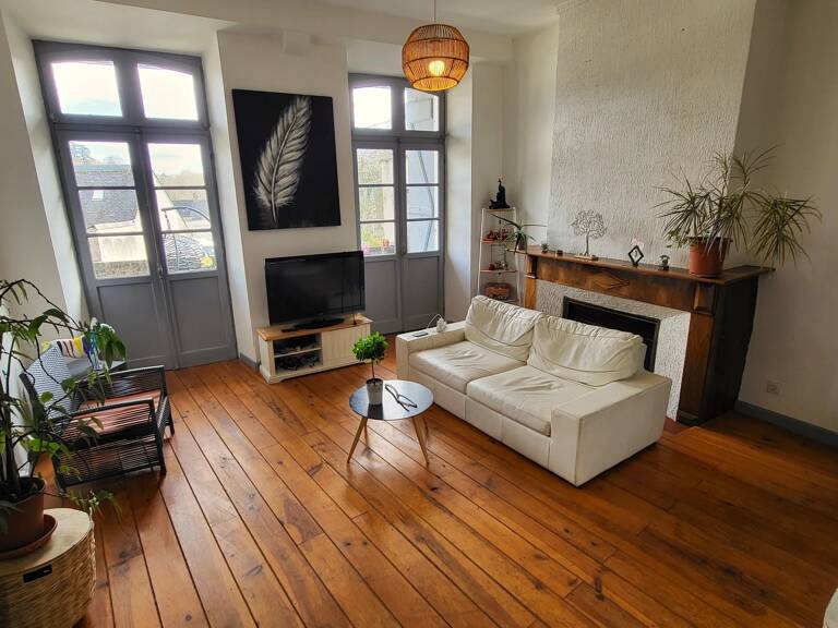 EXCLUSIVITÉ - APPARTEMENT LOUÉ - PROCHE RUE LOUIS BARTHOU — photo 1