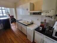 EXCLUSIVITÉ - APPARTEMENT LOUÉ - PROCHE RUE LOUIS BARTHOU — photo 4