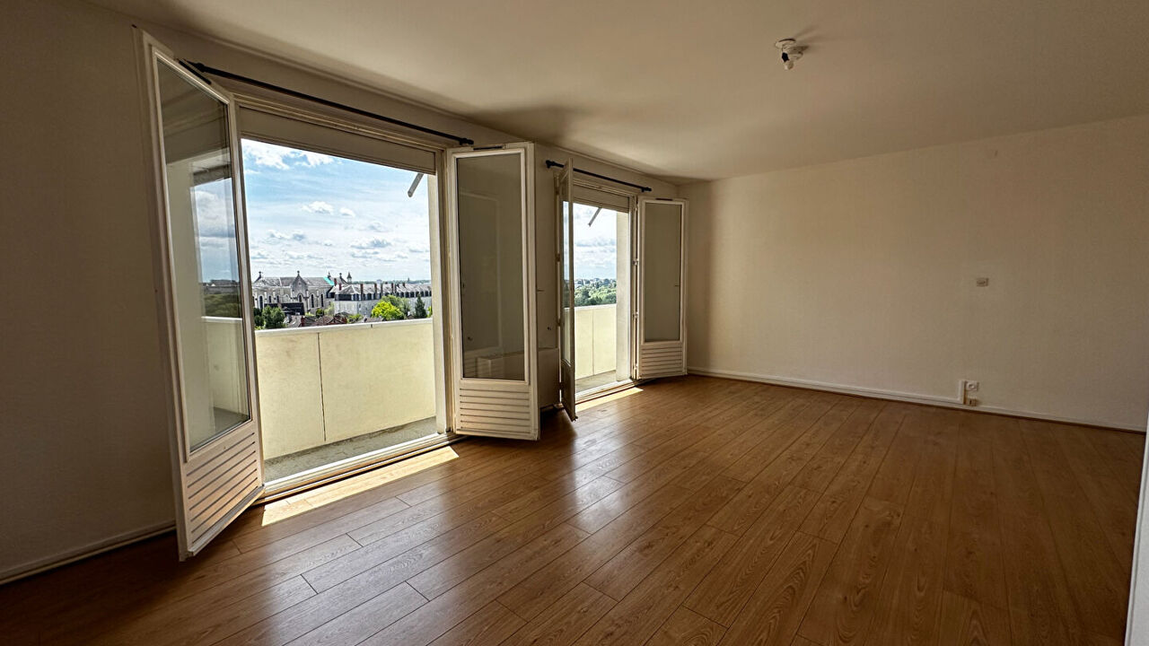 appartement 5 pièces 80 m2 à vendre à Bourges (18000)