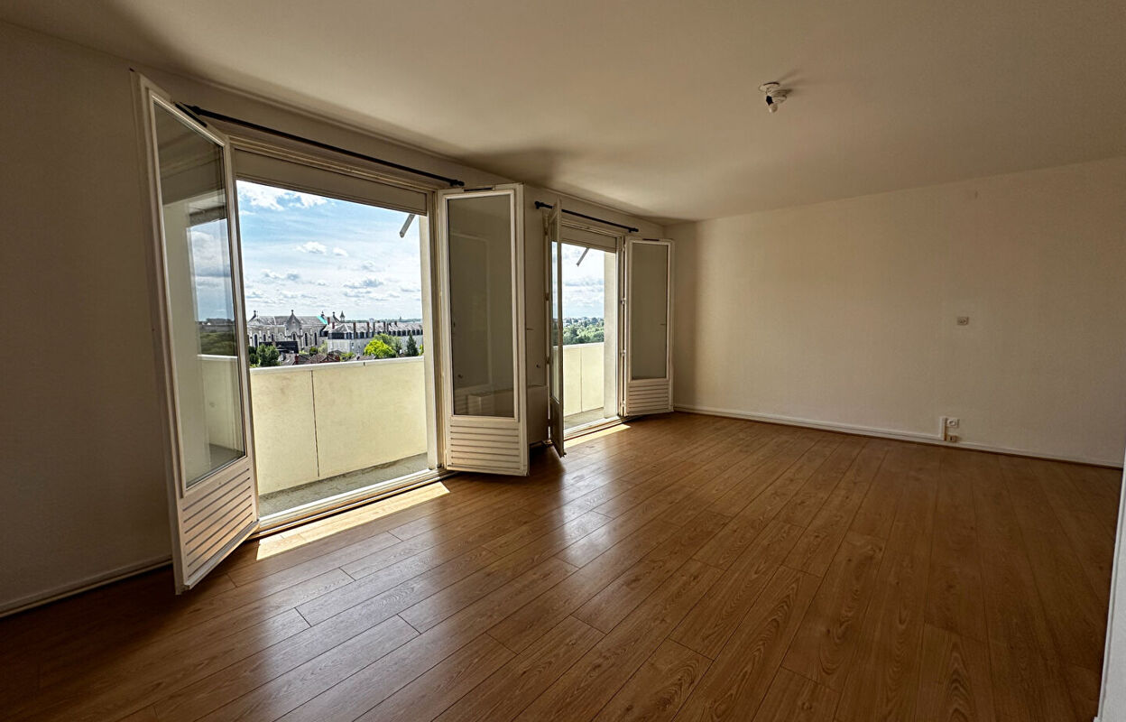 appartement 5 pièces 80 m2 à vendre à Bourges (18000)