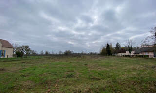 Terrain  22810 m² à vendre à Baugy (18800)