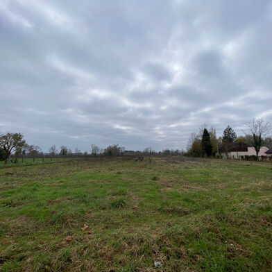 Terrain 22810 m²