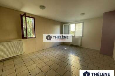 Commerce  252000 €