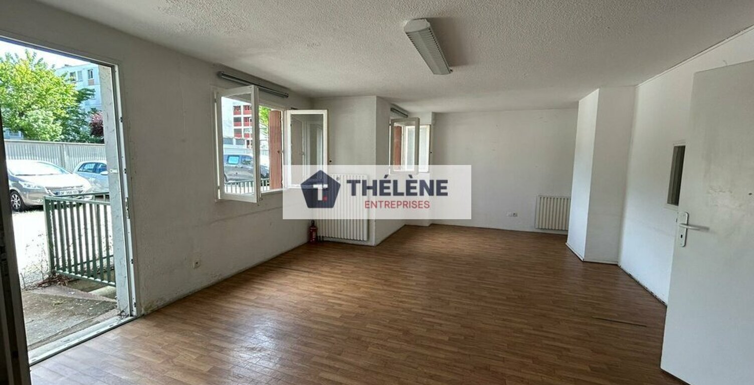 BUREAUX à VENDRE — photo 1