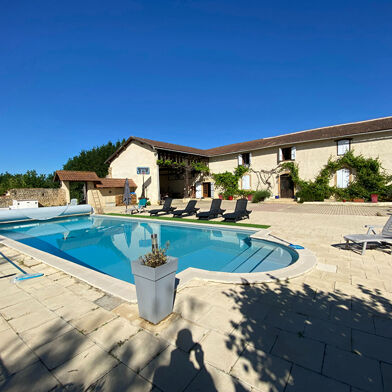 Maison 12 pièces 445000 €