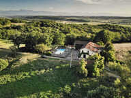 Ancien corps de ferme de 320 m² hab sur 1Ha6 situé à 25' de T... — photo 3