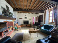 Ancien corps de ferme de 320 m² hab sur 1Ha6 situé à 25' de T... — photo 4