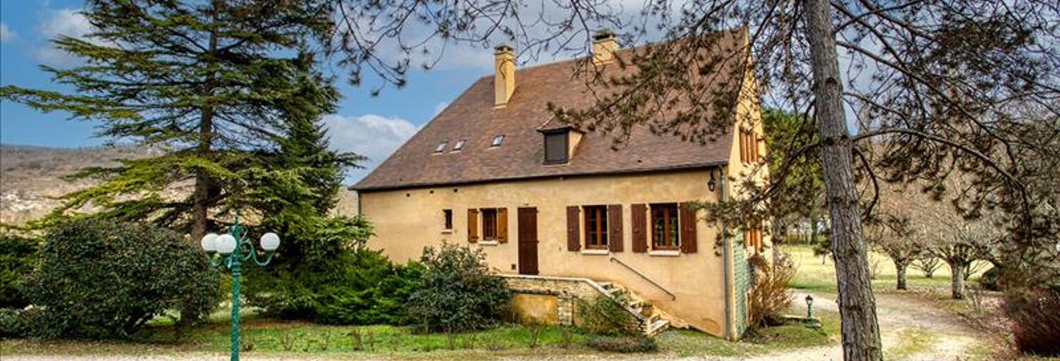 Maison 12 Pièces 260 m² à vendre à Concorès (46310)