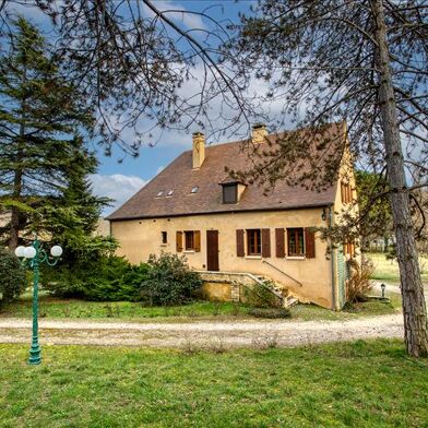 Maison 12 pièces 358700 €