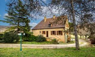 Maison 12 Pièces 260 m² à vendre à Concorès (46310)