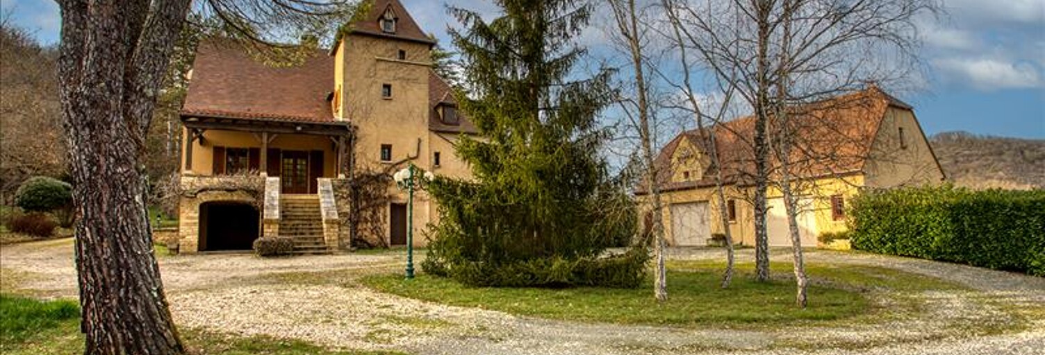 Maison 12 Pièces 260 m² à vendre à Concorès (46310)