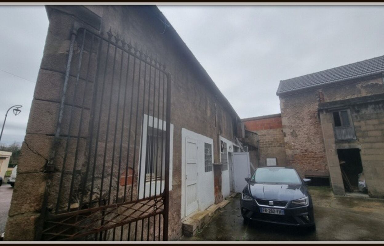 local industriel 6 pièces 212 m2 à vendre à Lapalisse (03120)