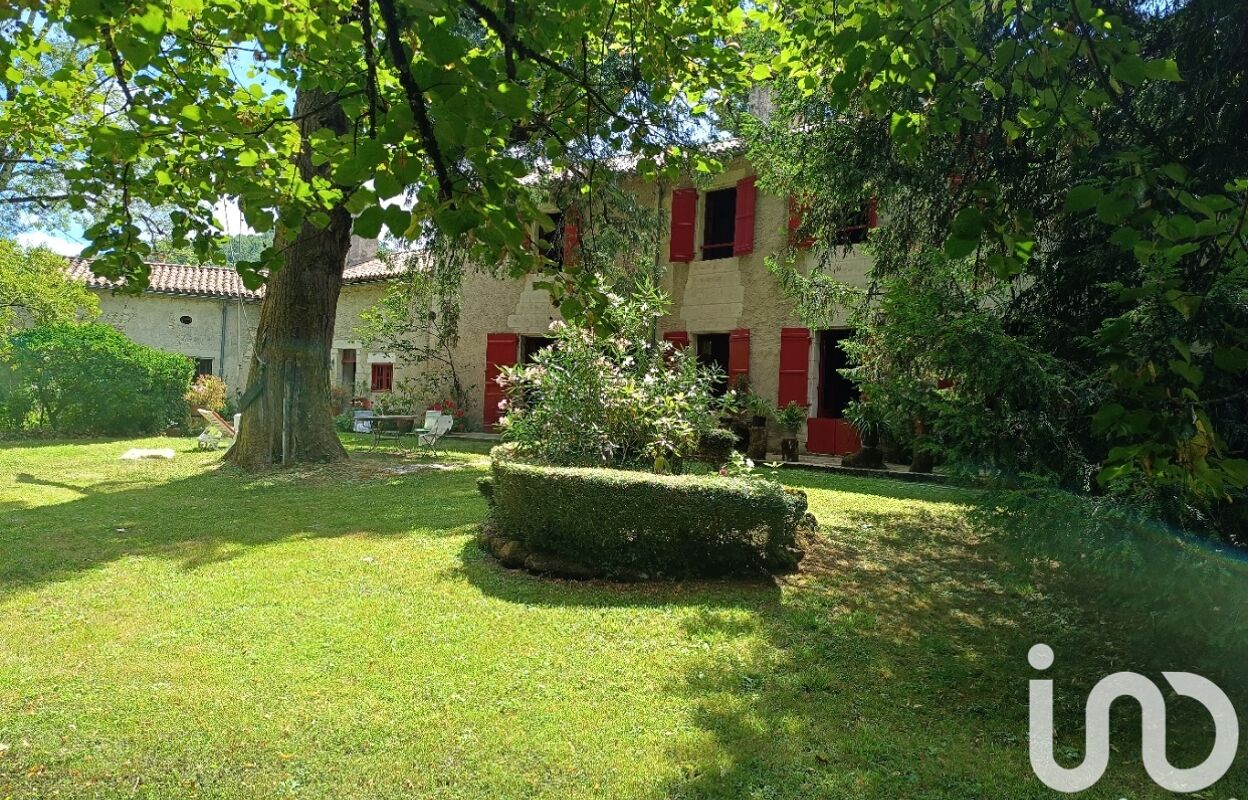 maison 8 pièces 360 m2 à vendre à Marsac-sur-l'Isle (24430)