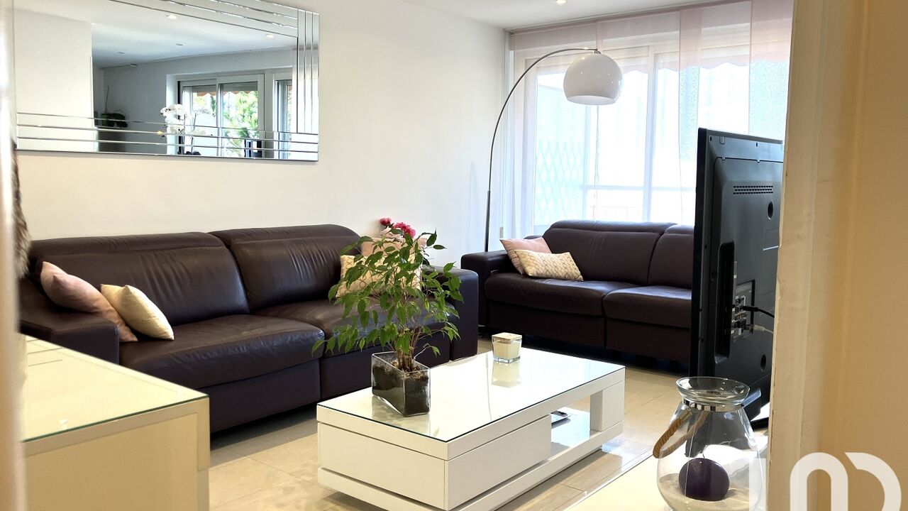 appartement 3 pièces 69 m2 à vendre à Antibes (06600)