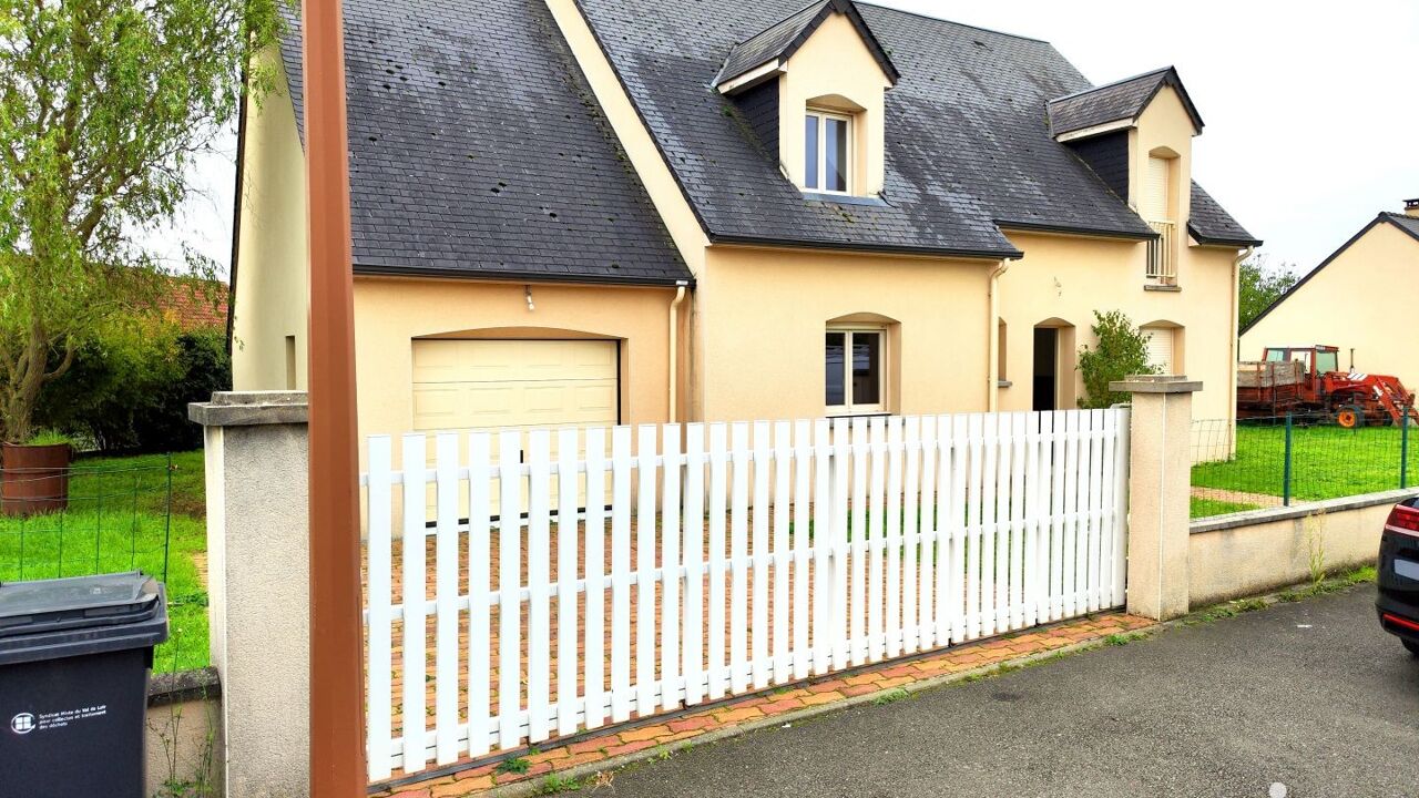 maison 7 pièces 175 m2 à vendre à Luché-Pringé (72800)