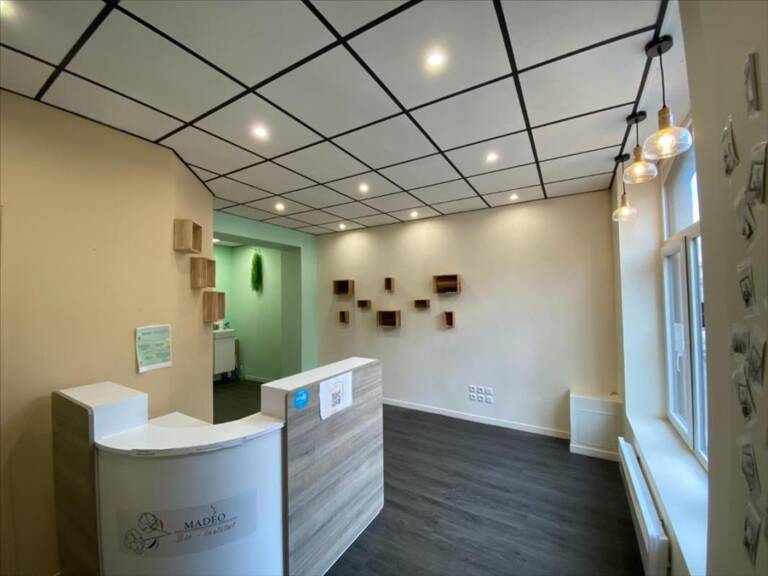 A VENDRE PERENCHIES LOCAUX PROFESSIONNELS — photo 1