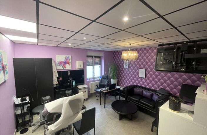 A VENDRE PERENCHIES LOCAUX PROFESSIONNELS — photo 4
