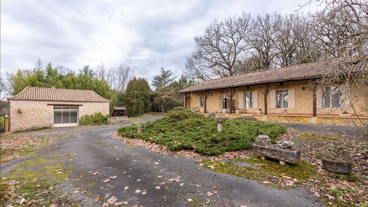 maison 4 pièces 208 m2 à vendre à Beaumontois en Périgord (24440)