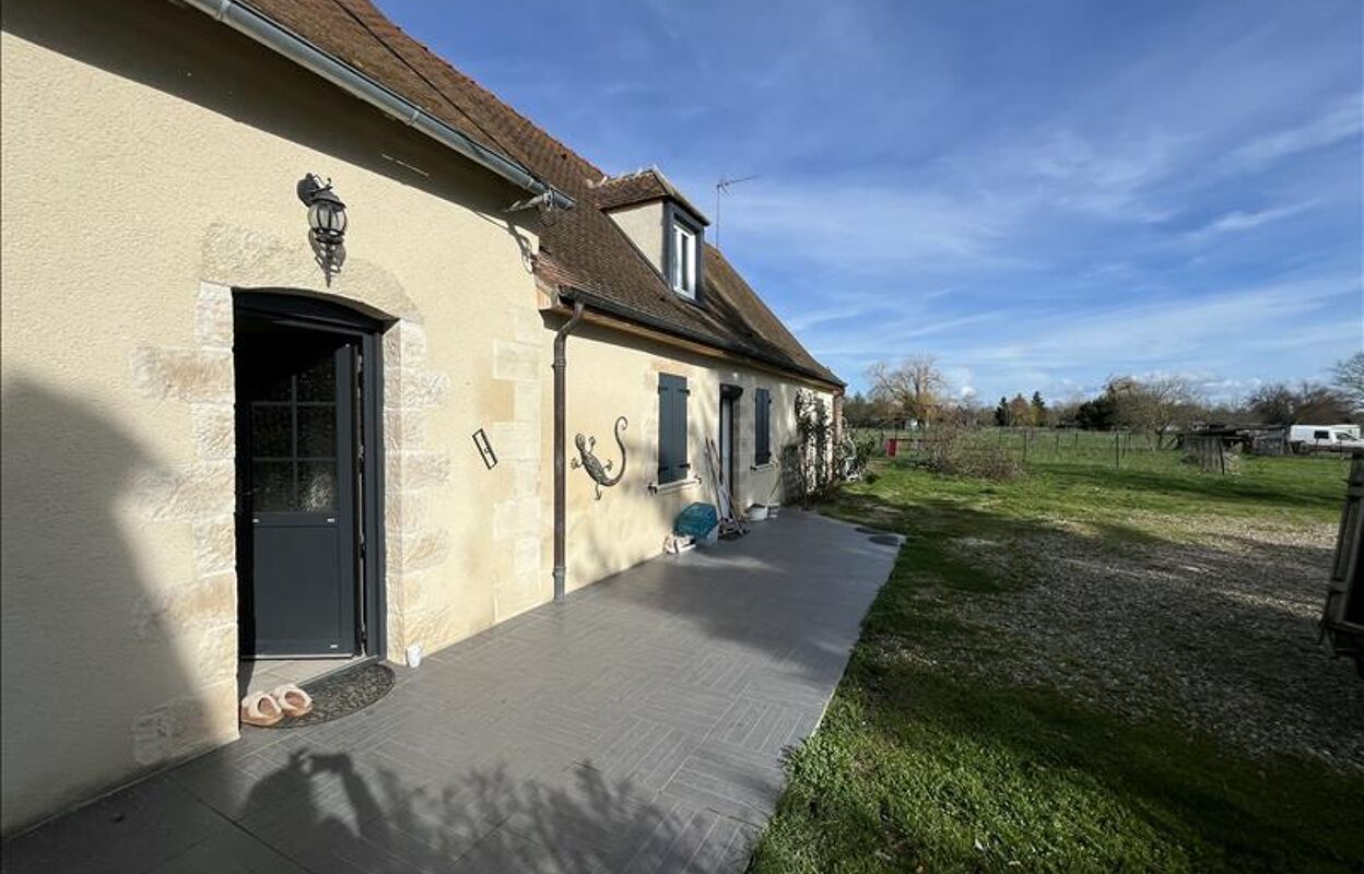 maison 5 pièces 178 m2 à vendre à Saint-Amand-Montrond (18200)