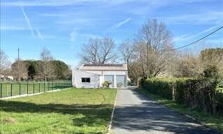 Immeuble   m² à vendre à Ménesplet (24700)