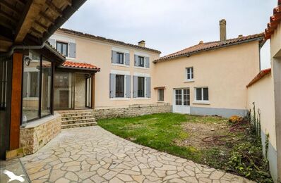 vente maison 243 800 € à proximité de Cierzac (17520)